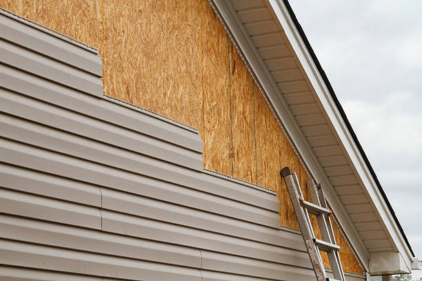 24/7 Emergency Storm Damage Siding Repair experts in Woodford, VA